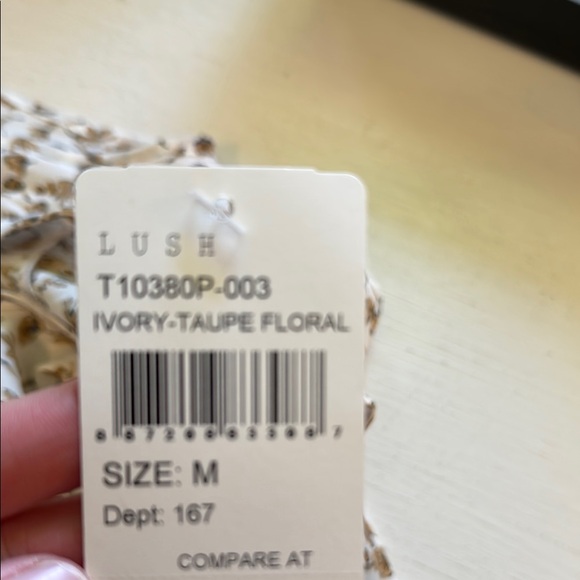 Lush Women's Large Floral Sleeveless V-Neck Top White and Brown‎ NWT - Picture 10 of 11